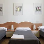 Alba *